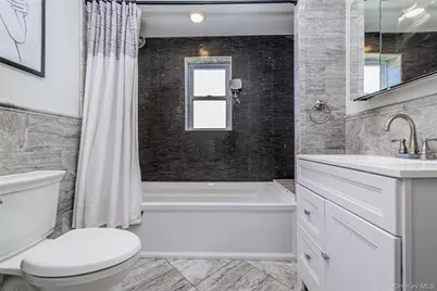 57 Island Parkway, Island Park, NY 11558 - Photo 11