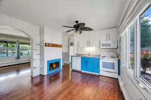 11 Wagon Ln, Levittown, NY 11756 - Photo 5