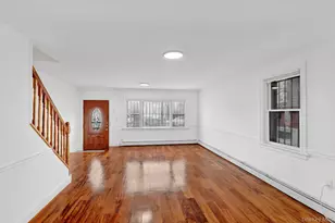 164-18 109th Dr, Jamaica, NY 11433 - Photo 3