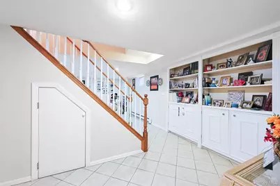 42 Beechwood Lane, New Hyde Park, NY 11040 - Photo 49