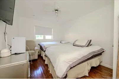 506 Cedarwood Drive, Cedarhurst, NY 11516 - Photo 19
