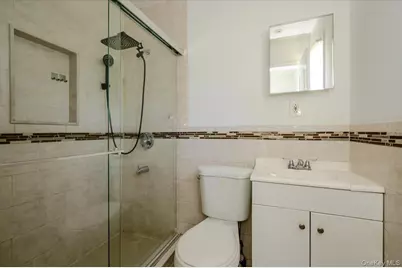 506 Cedarwood Drive, Cedarhurst, NY 11516 - Photo 15