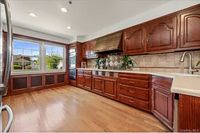 1401 Herzel Boulevard, West Babylon, NY 11704 - Photo 11