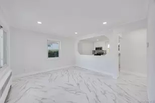 1828 Stein Dr, Bay Shore, NY 11706 - Photo 11