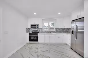 1828 Stein Dr, Bay Shore, NY 11706 - Photo 21