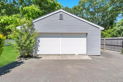 120 Smithtown Polk Boulevard, Centereach, NY 11720 - Photo 33