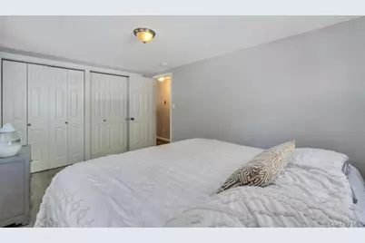 120 Smithtown Polk Boulevard, Centereach, NY 11720 - Photo 15