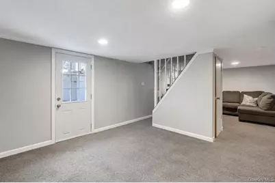 120 Smithtown Polk Boulevard, Centereach, NY 11720 - Photo 27