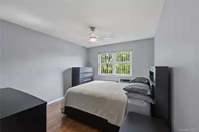 59-17 Kissena Boulevard, Flushing, NY 11355 - Photo 7