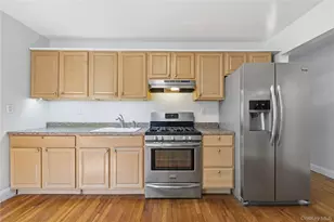 59-17 Kissena Blvd, Flushing, NY 11355 - Photo 5