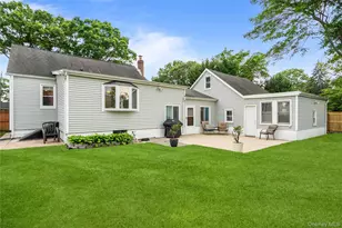 19 Roy Ave, West Islip, NY 11795 - Photo 19