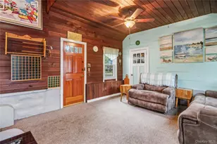 19 Roy Ave, West Islip, NY 11795 - Photo 13