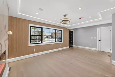 147-72 Huxley Street, Rosedale, NY 11432 - Photo 7
