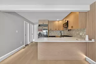 147-72 Huxley St, Rosedale, NY 11432 - Photo 5