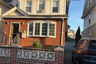 139-52 86th Rd, Jamaica, NY 11435 - Photo 3