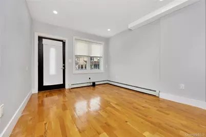 164-15 104th Road, Jamaica, NY 11433 - Photo 3