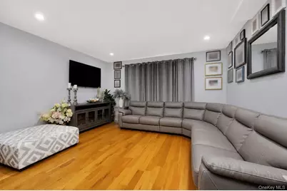 164-15 104th Road, Jamaica, NY 11433 - Photo 17