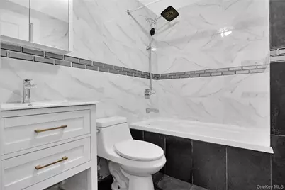 164-15 104th Road, Jamaica, NY 11433 - Photo 7