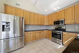 2508 Nicole Dr, Port Jefferson Station, NY 11776 - Photo 25