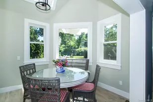 375 Hill St, Southampton, NY 11968 - Photo 7