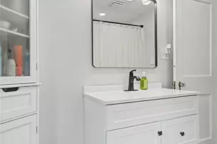 75 S Randolph Ave, Poughkeepsie, NY 12601 - Photo 27