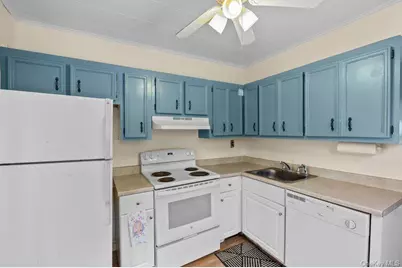 84 Riviera Drive, Mastic, NY 11950 - Photo 11