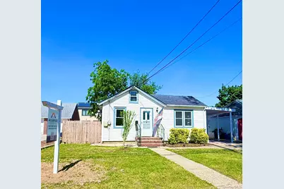 17 W 2nd Street, Deer Park, NY 11729 - Photo 1