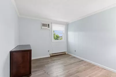 66 Kenny Avenue, Merrick, NY 11566 - Photo 15