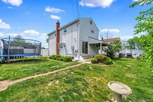 9 Nassau Ave, West Babylon, NY 11704 - Photo 29