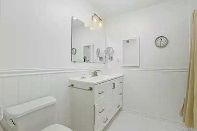 12 Old Mamaroneck Road #7F, White Plains, NY 10605 - Photo 19