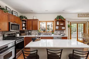 1 Fox Holw Ct, Dix Hills, NY 11746 - Photo 15