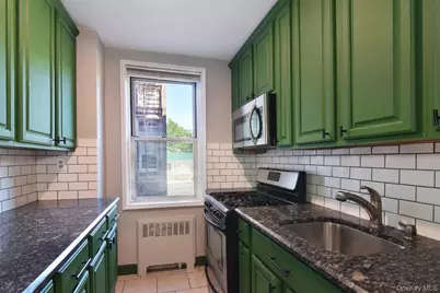 1111 Midland Avenue #2C, Bronxville, NY 10708 - Photo 7