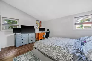 100 Patchogue-Holbrook Rd, Ronkonkoma, NY 11779 - Photo 17