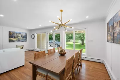 467 Hempstead Avenue, Rockville Centre, NY 11570 - Photo 5