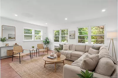 467 Hempstead Avenue, Rockville Centre, NY 11570 - Photo 11