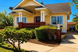 135-10 Farmers Blvd, Jamaica, NY 11434 - Photo 1