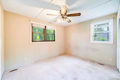 99 Moore Street, Kingston, NY 12401 - Photo 29