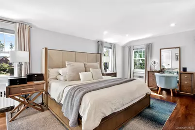 7 Merillon Avenue, Garden City, NY 11530 - Photo 15