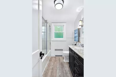7 Merillon Avenue, Garden City, NY 11530 - Photo 19