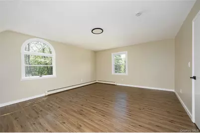18 Cream Street, Hyde Park, NY 12538 - Photo 15