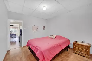70-29 68 Th Pl, Glendale, NY 11385 - Photo 11