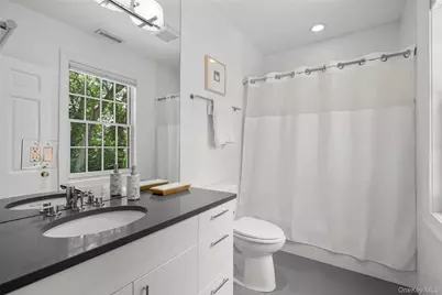 7 Rochelle Road, Larchmont, NY 10538 - Photo 29