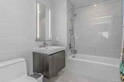 131-03 40th Road #9N, Flushing, NY 11354 - Photo 11