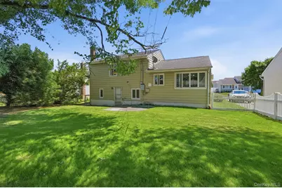 3547 Northview Avenue, Wantagh, NY 11793 - Photo 5