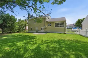 3547 Northview Ave, Wantagh, NY 11793 - Photo 5