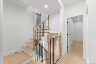85-49 Avon St, Jamaica, NY 11432 - Photo 17