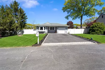 63 Orchard Street, Manorville, NY 11949 - Photo 37