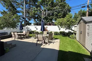 304 Lido Pkwy, Lindenhurst, NY 11757 - Photo 3