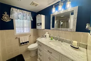 304 Lido Pkwy, Lindenhurst, NY 11757 - Photo 11