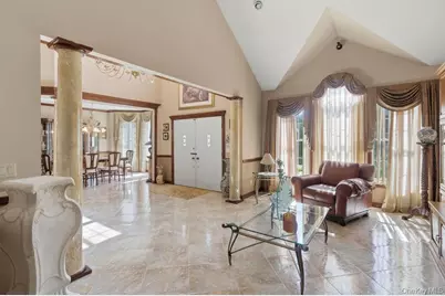 15 Boxwood Lane, Farmingdale, NY 11735 - Photo 11